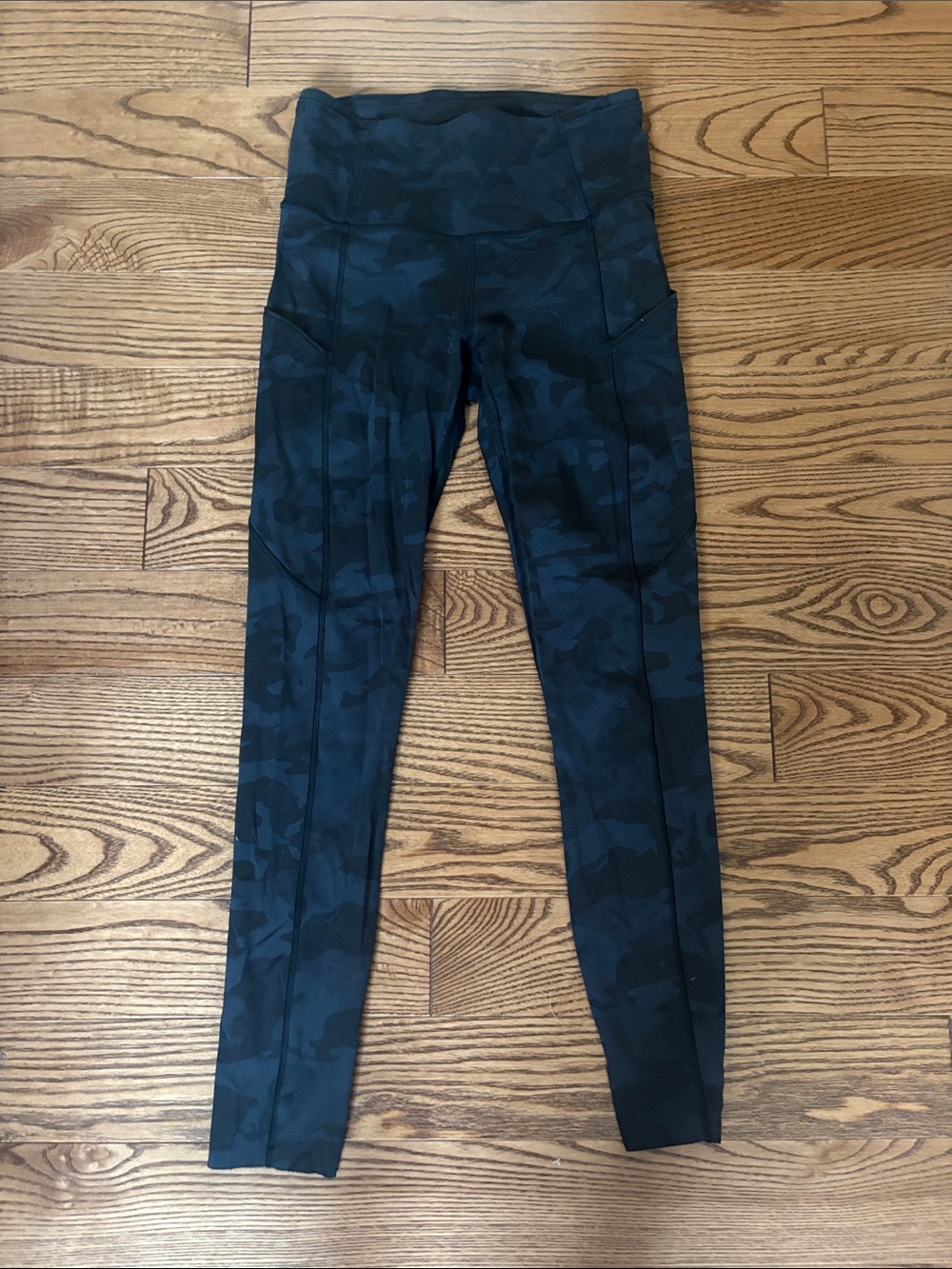 lululemon athletica Black Camo High-Rise Leggings - Picture 2 of 4